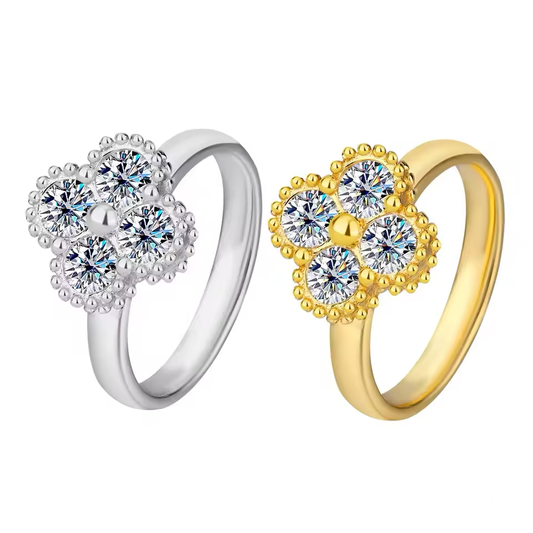 Moissanite Clover Ring - 925 Silver